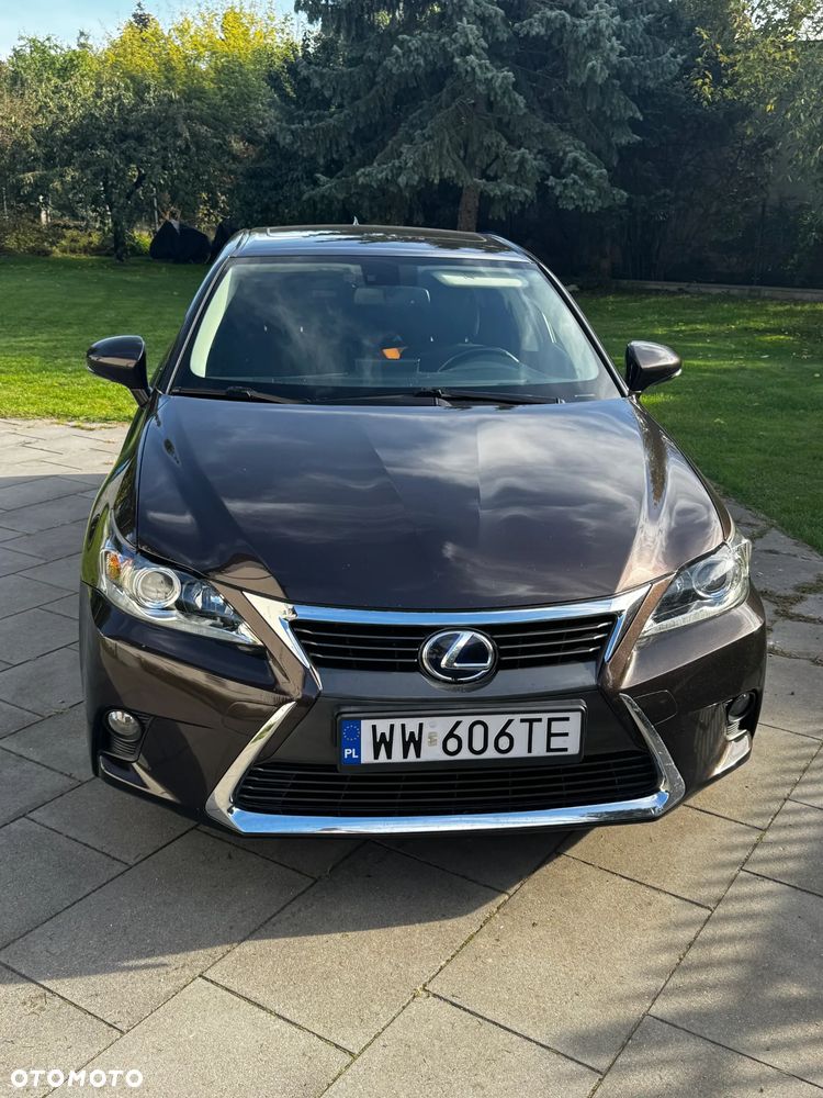 Lexus CT - 18
