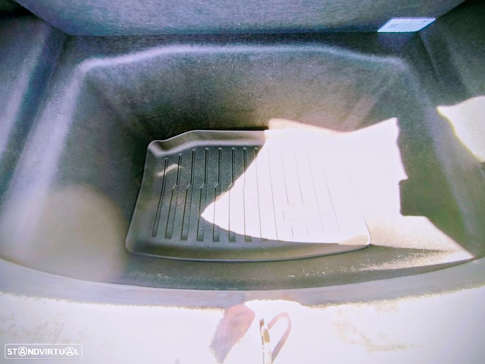 Tesla Model 3 Standard Range Plus RWD - 14