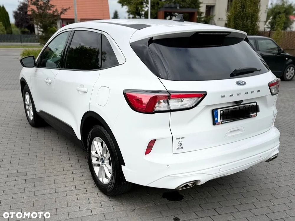 Ford Kuga - 13