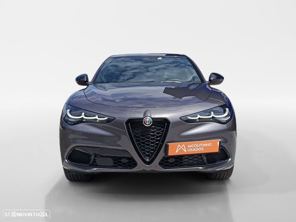 Alfa Romeo Stelvio 2.2 D Veloce Q4 AT8 - 8