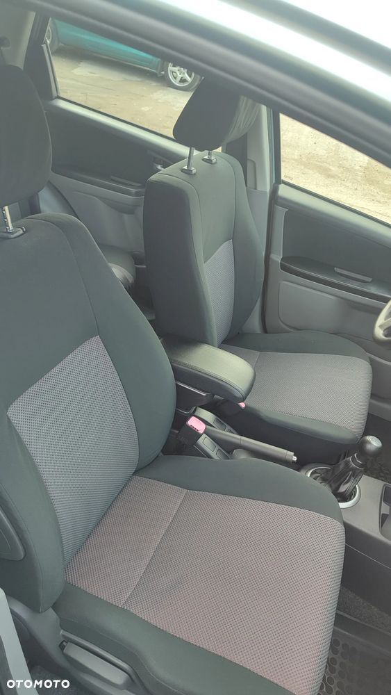Suzuki SX4 1.6 GLX / Comfort - 11