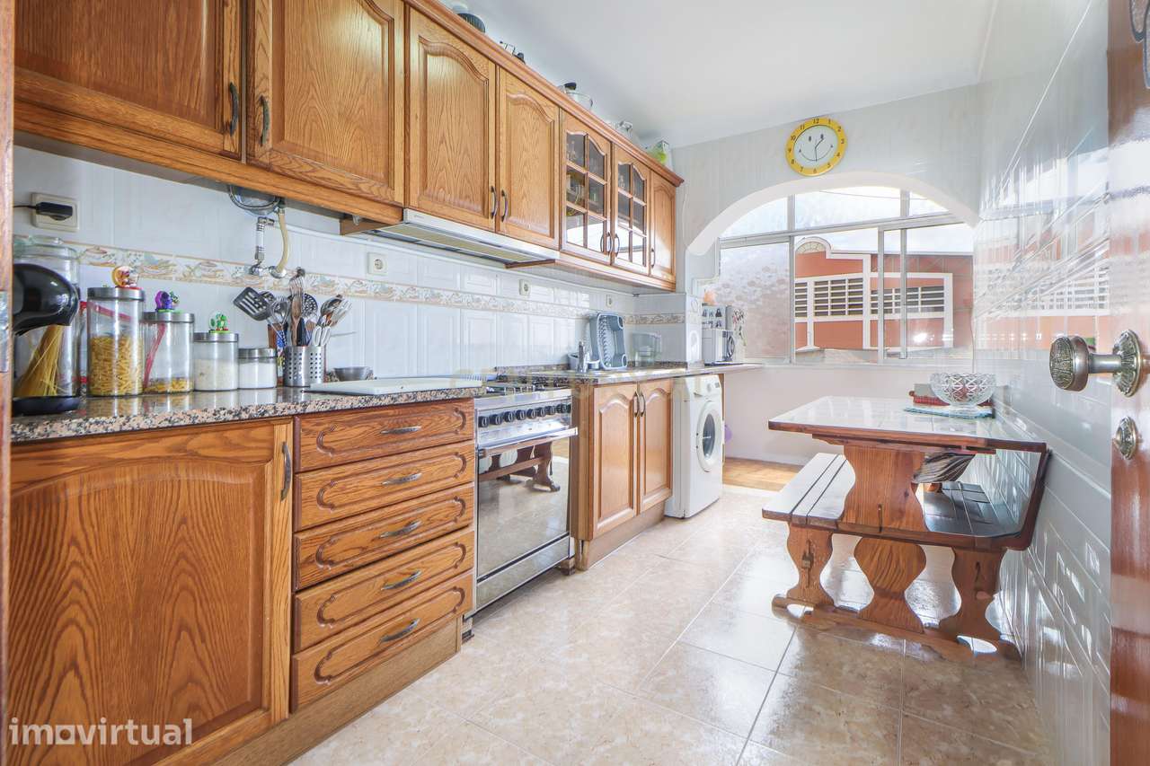Apartamento T3 com garagem no Alto do Moinho,  em Corroios - Grande imagem: 4/21
