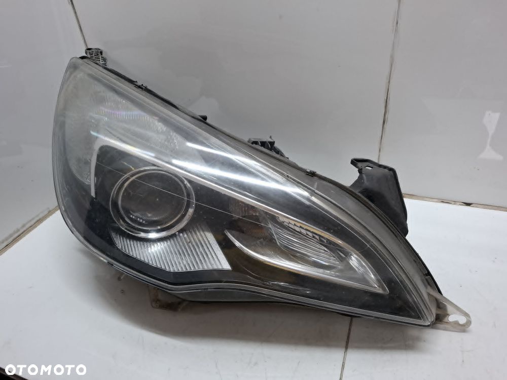 LAMPA PRZEDNIA PRZÓD OPEL ASTRA J GTC CASCADA 13281277 - 2