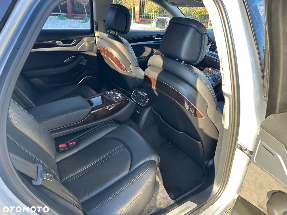 Audi A8 3.0 TDI clean diesel Quattro - 25