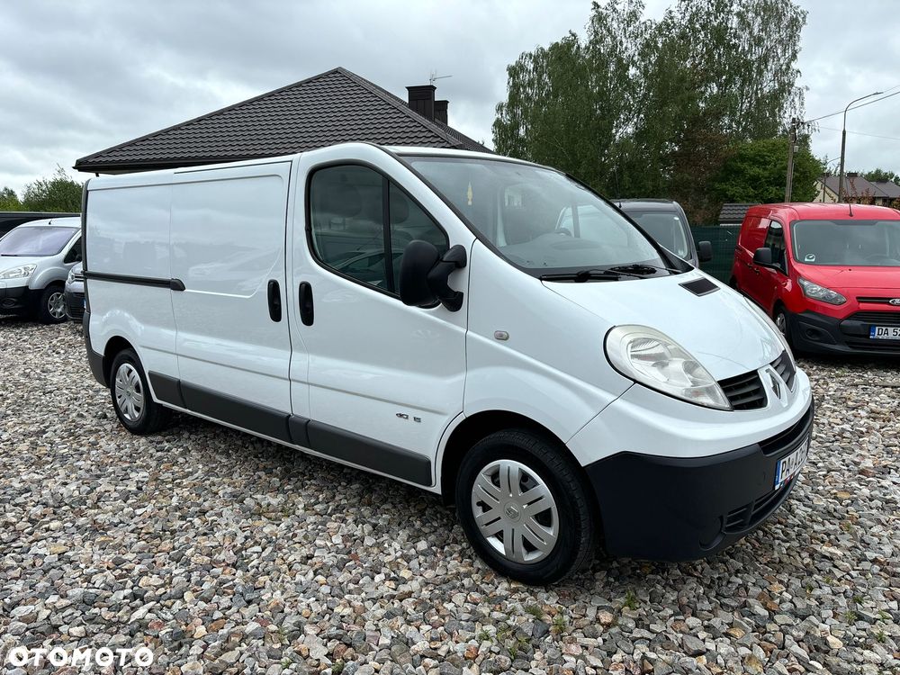 Renault Trafic - 2