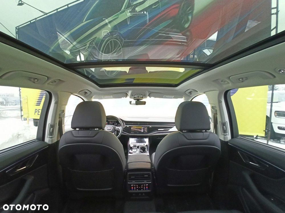 Audi Q7 - 7