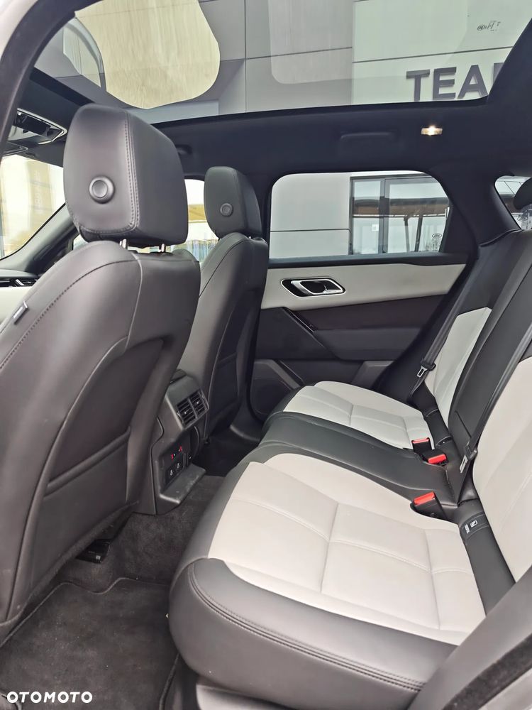 Land Rover Range Rover Velar - 16
