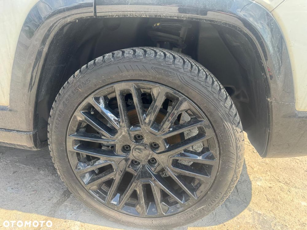 Jeep Compass 1.5 T4 mHEV High Altitude FWD S&S DCT - 6