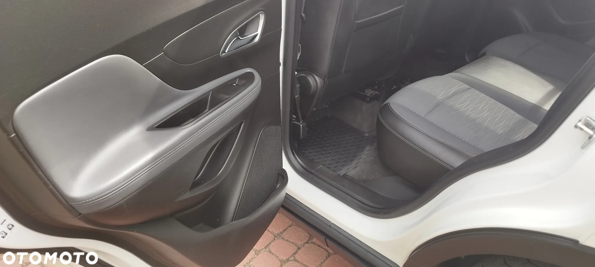 Opel Mokka 1.6 CDTI Cosmo S&S - 10