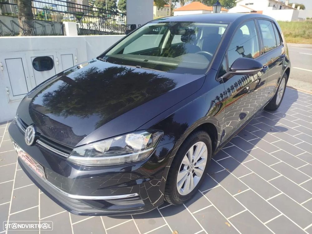 VW Golf - 6