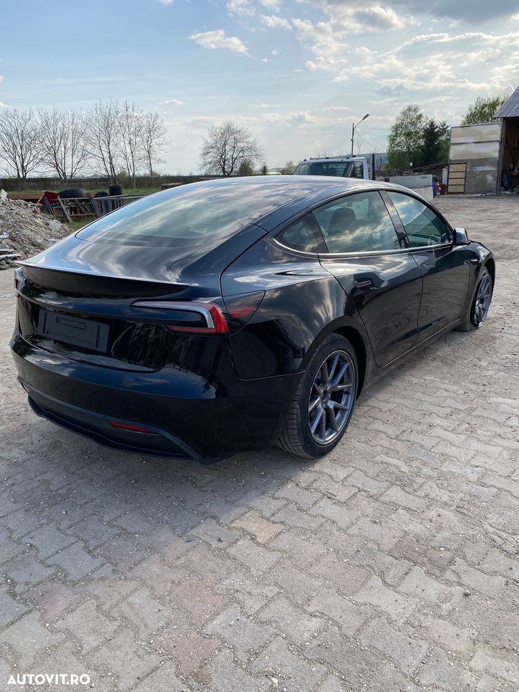 Tesla Model 3 RWD - 5