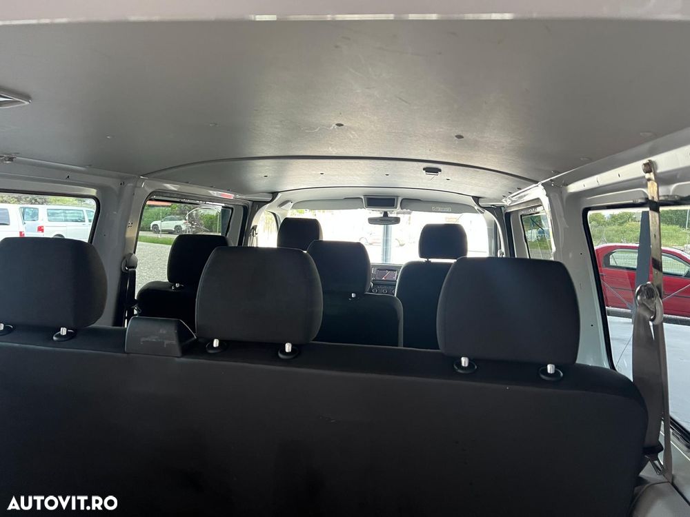 Volkswagen Transporter 2.0 TDI 110 kW KR Comfortline DSG 4M - 20