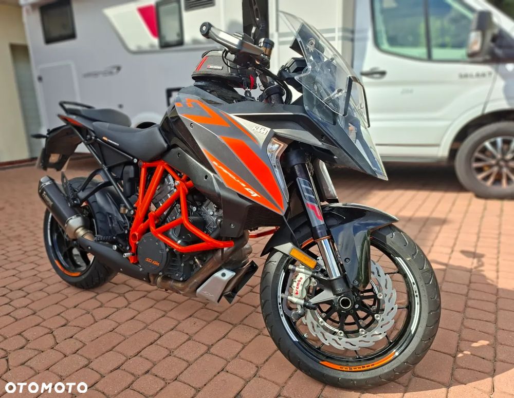 KTM Super Duke - 12