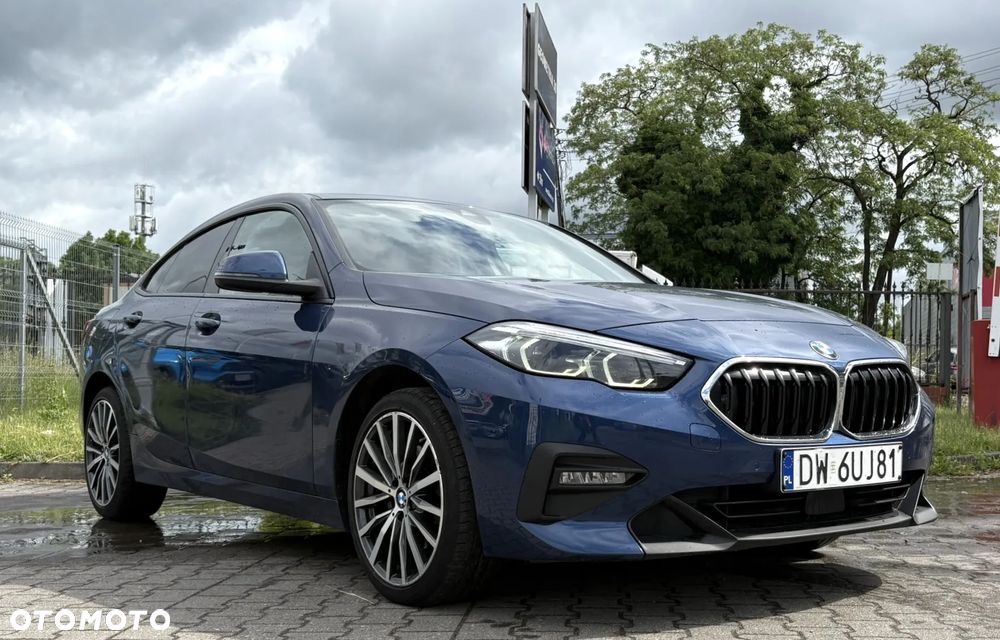 BMW Seria 2 218i - 3