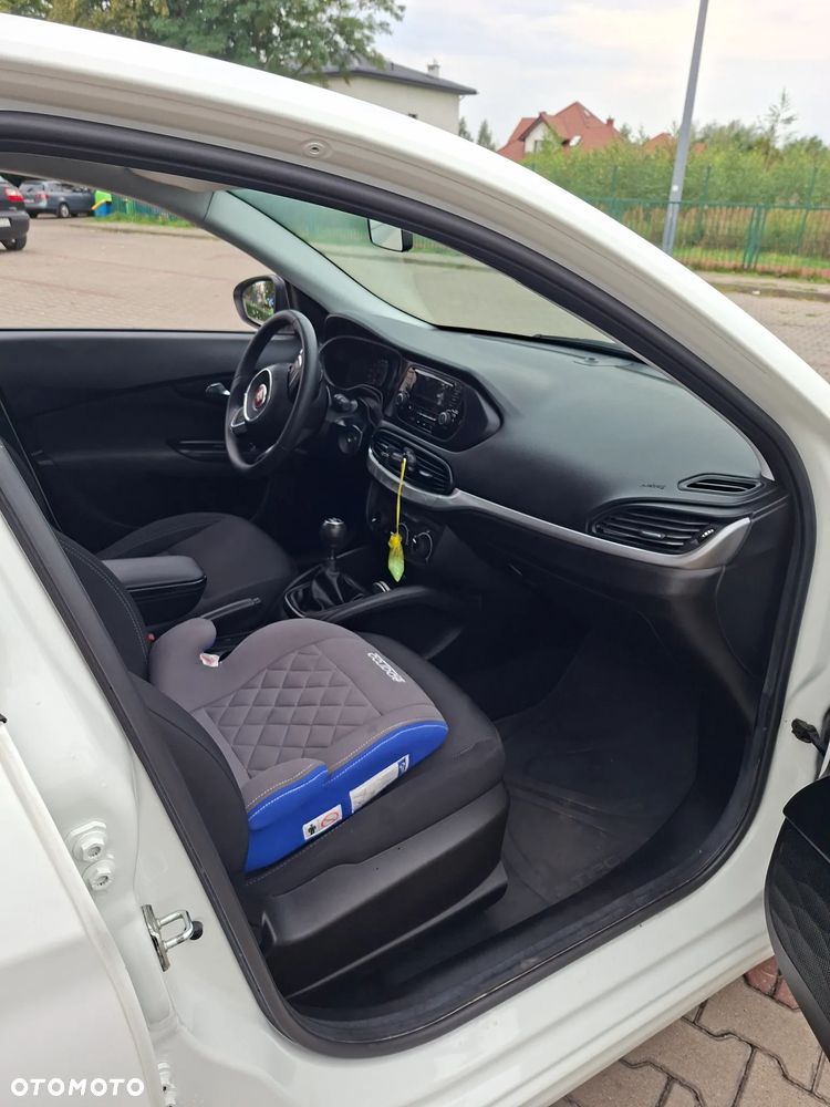 Fiat Tipo 1.4 T-Jet 16v Easy EU6d - 4