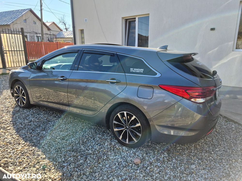 Hyundai i40 Kombi 1.7 CRDi DCT Premium - 24