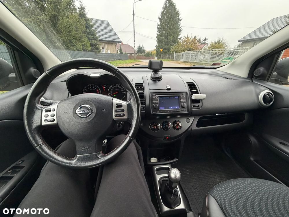 Nissan Note 1.6 Tekna - 10