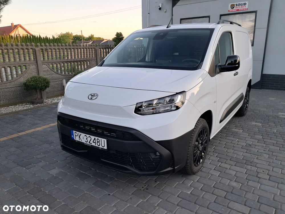 Toyota PROACEcity - 2