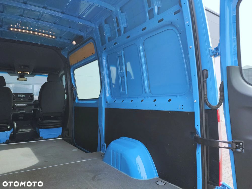 Mercedes-Benz Sprinter 319 V6 3.0 LED*Navi*Webasto - 9