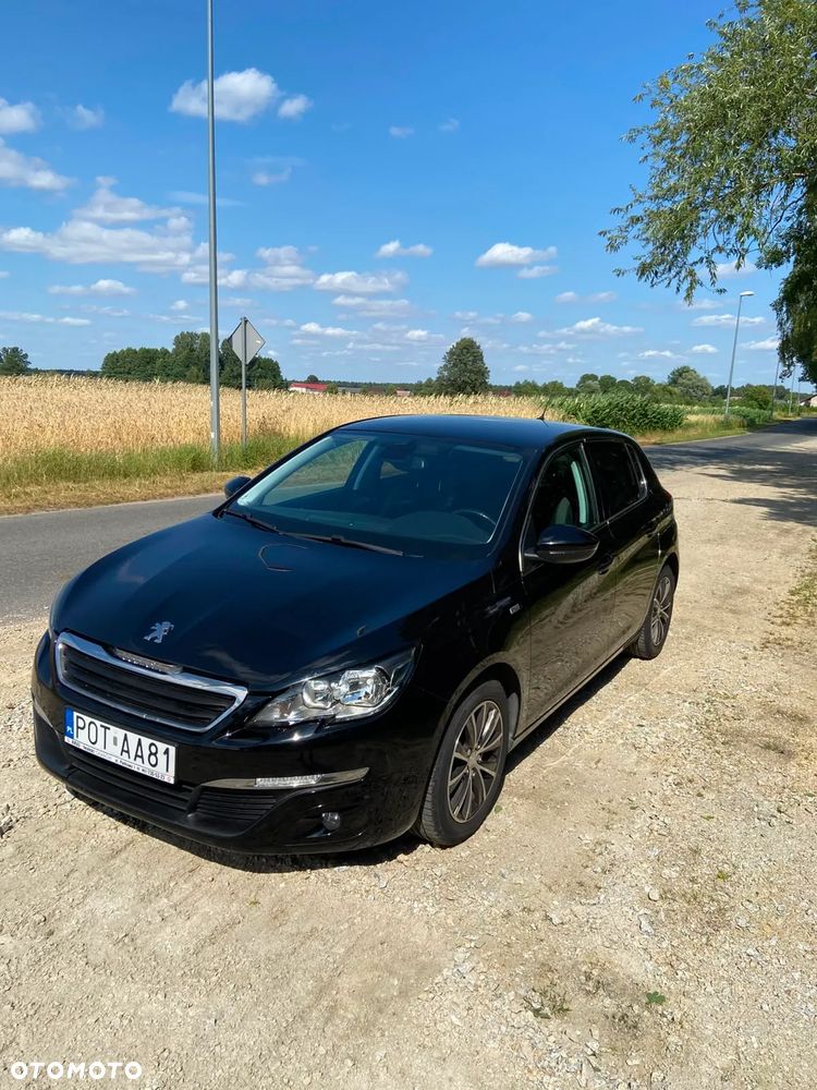 Peugeot 308 - 1