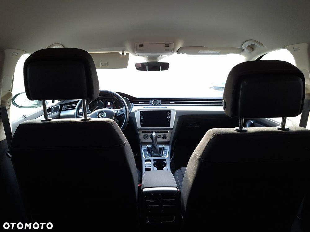 Volkswagen Passat 1.8 TSI BMT Comfortline DSG - 27