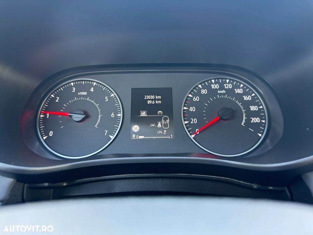 Dacia Sandero Stepway TCe 90 MT6 Expression - 6