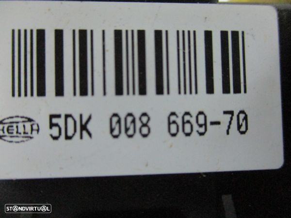 Caixa Fusiveis Opel Astra H (A04) - 5
