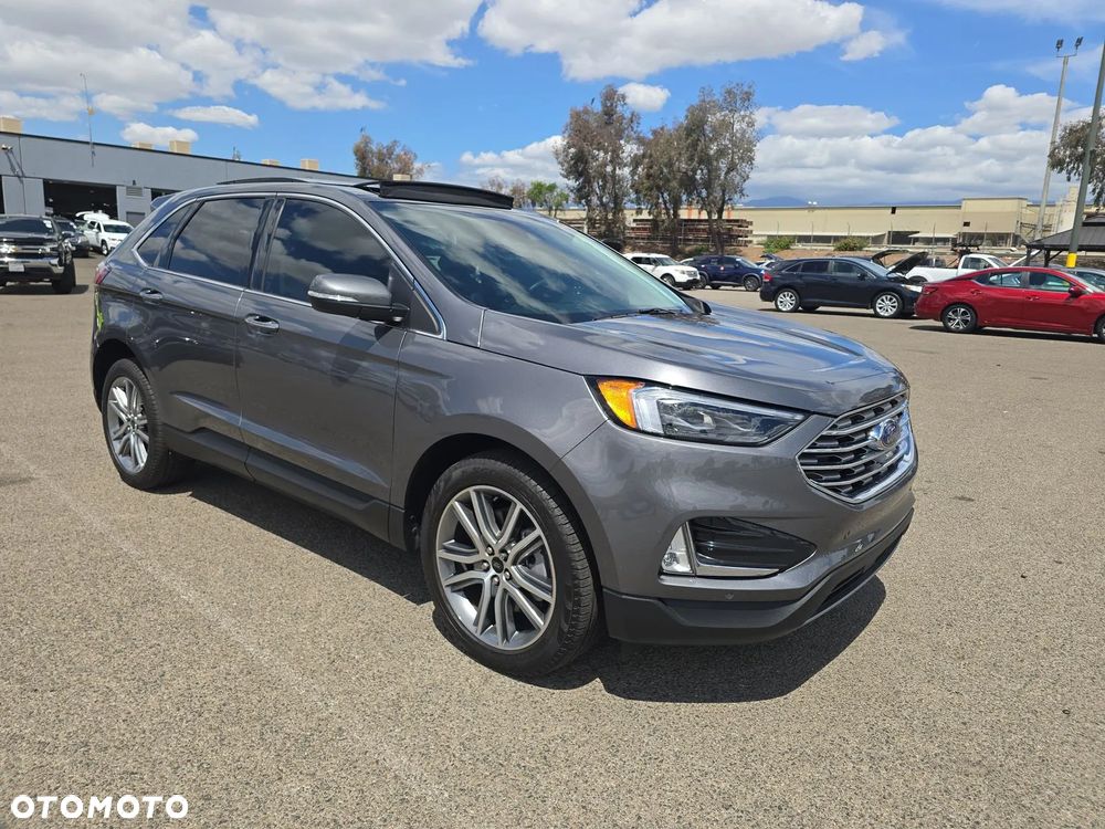 Ford Edge - 1