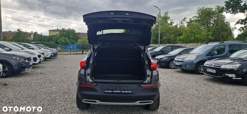 Opel Grandland X - 11
