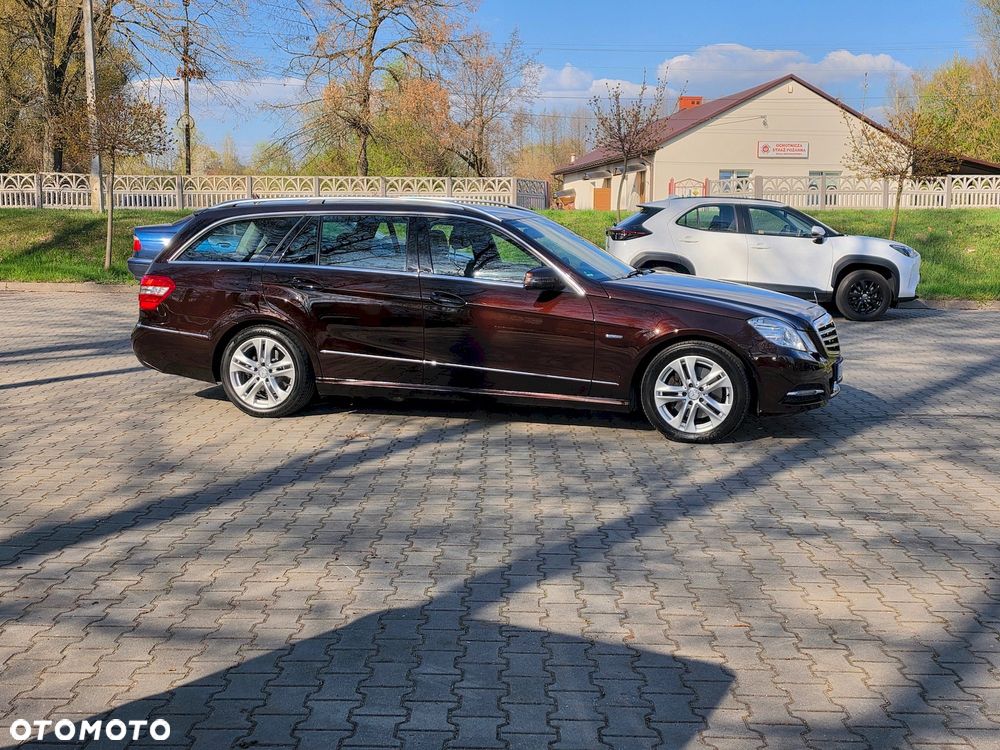 Mercedes-Benz Klasa E 250 CDI DPF BlueEFFICIENCY Avantgarde - 5