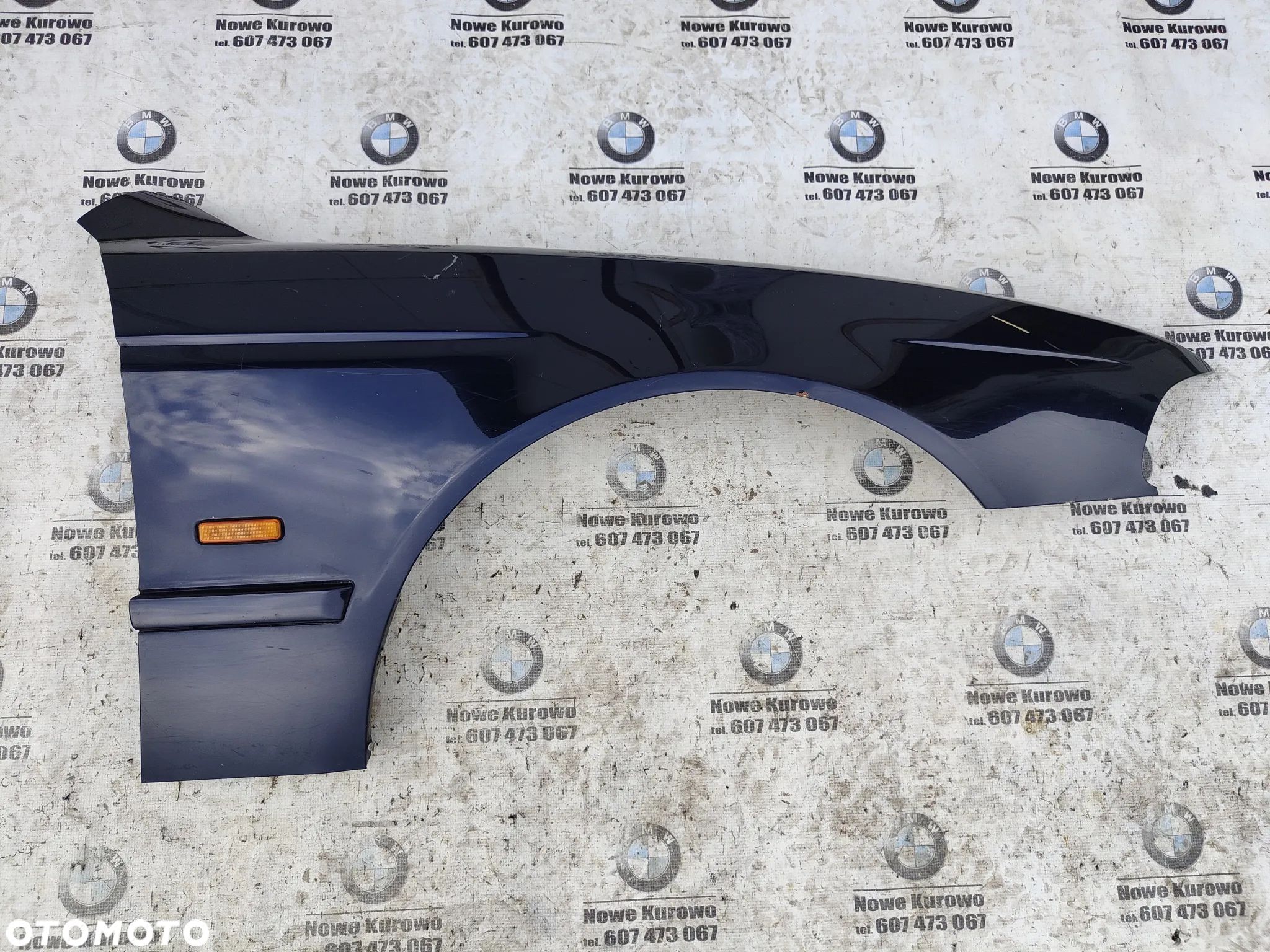 BMW E39 Błotnik prawy przedni przód Orientblau - 1