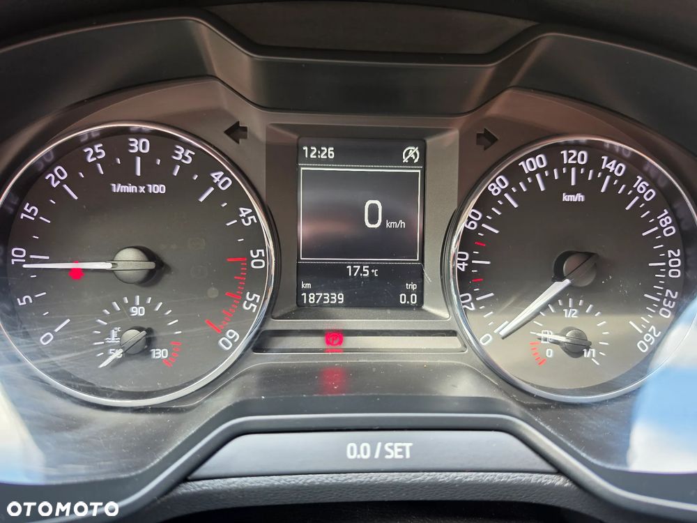 Skoda Octavia 2.0 TDI Edition - 5