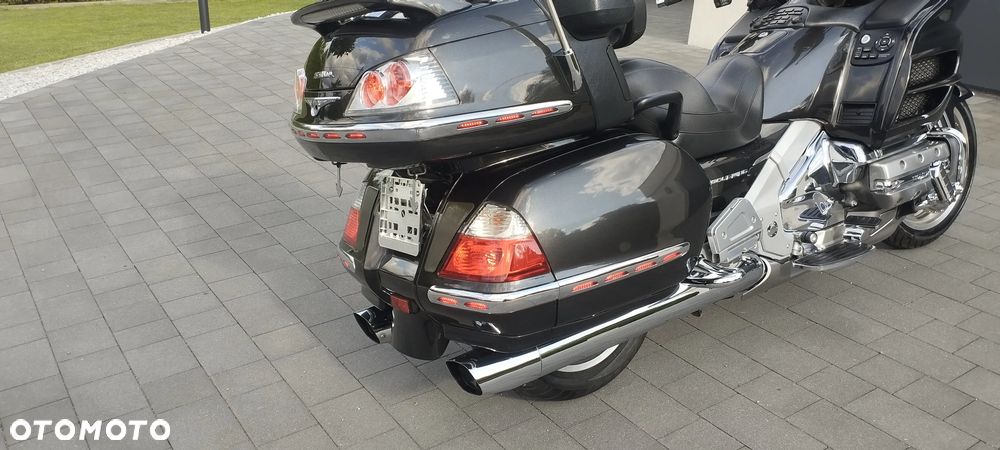 Honda GL - 12