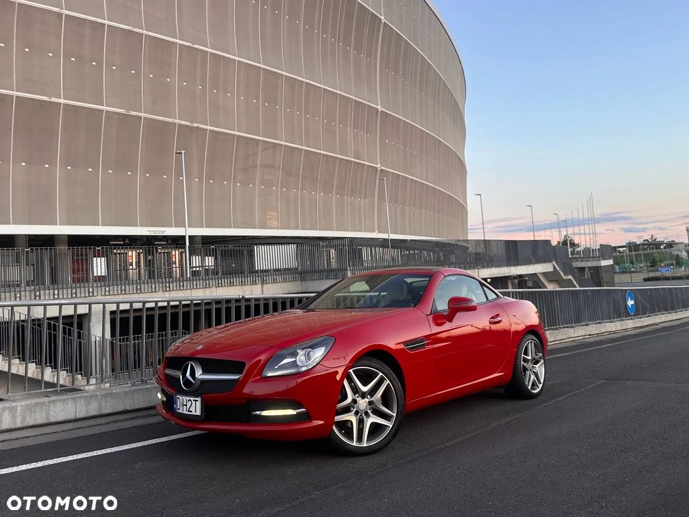 Mercedes-Benz SLK 250 (BlueEFFICIENCY) 7G-TRONIC - 27