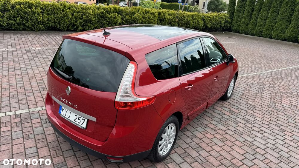 Renault Grand Scenic Gr 1.6 16V Luxe Privilege - 11