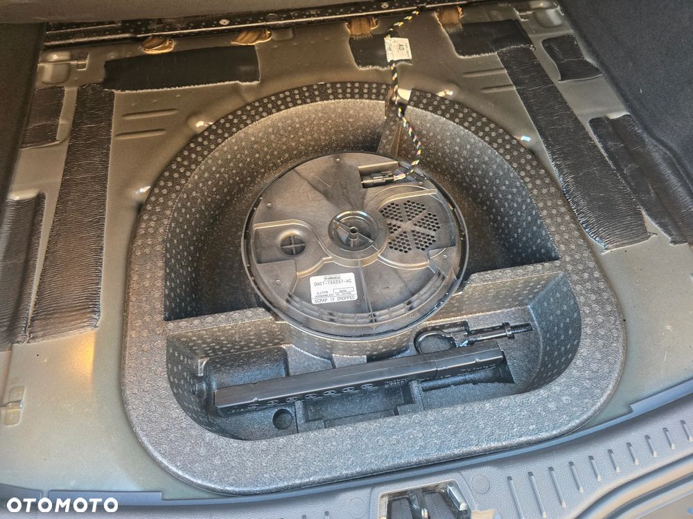 Ford Focus - 33