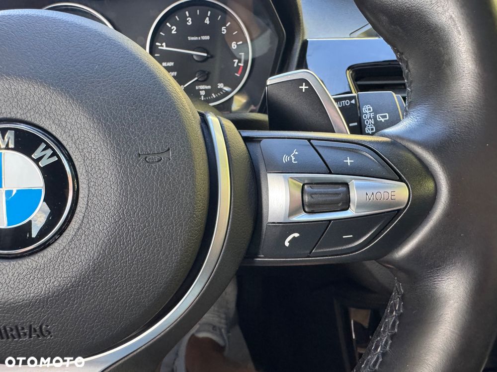 BMW X1 - 24