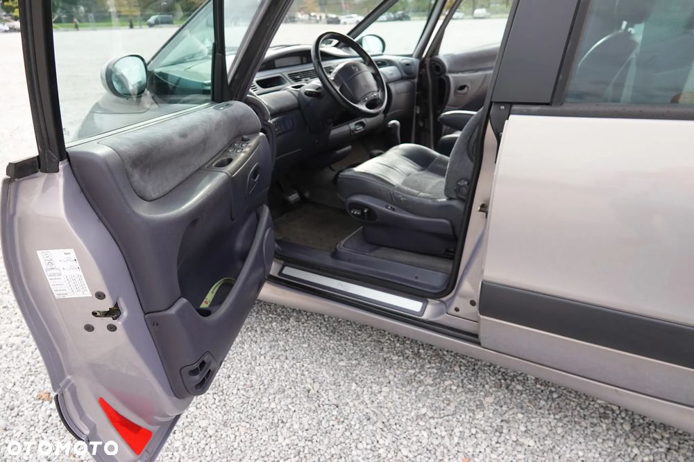 Renault Grand Espace - 16