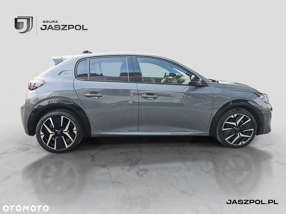 Peugeot 208 - 4