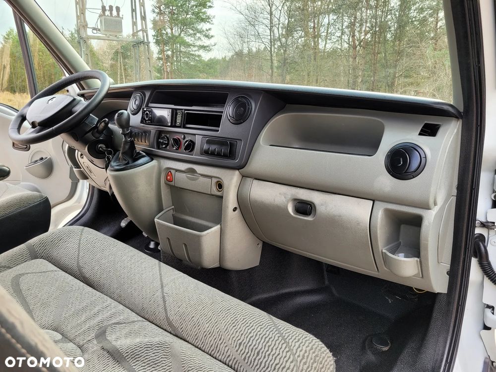Renault Master - 33