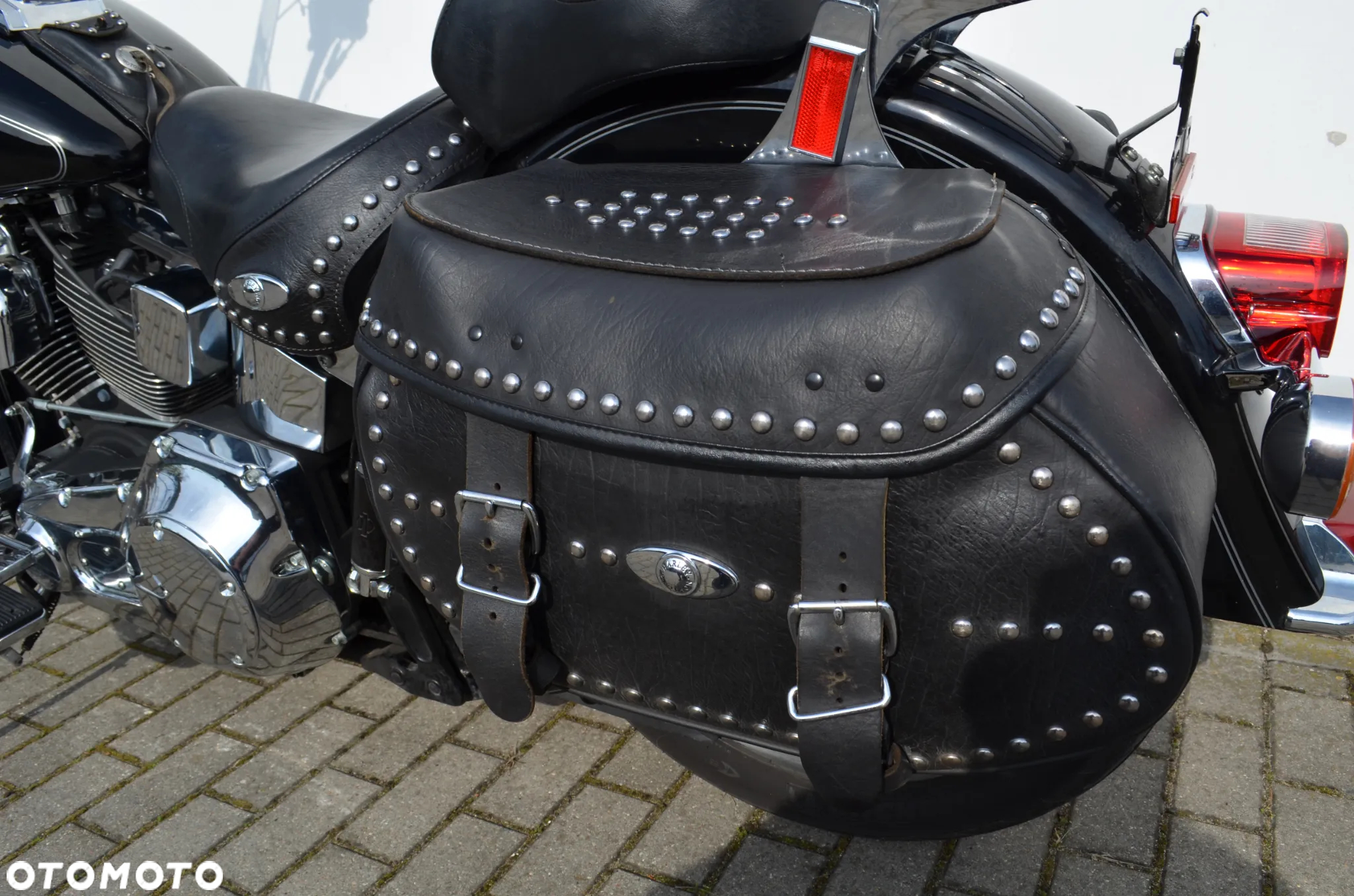 Harley-Davidson Softail Heritage Classic - 32