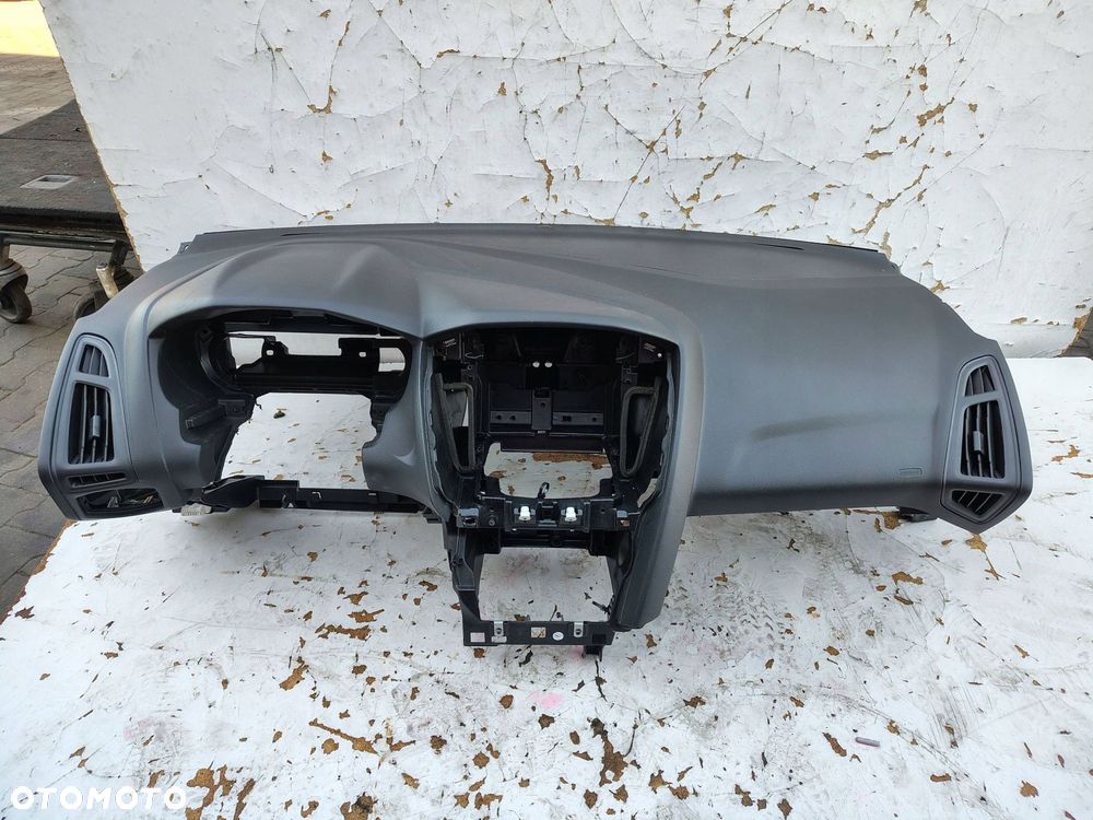 DESKA ROZDZIELCZA KONSOLA FORD FOCUS MK3 FL LIFT - 1