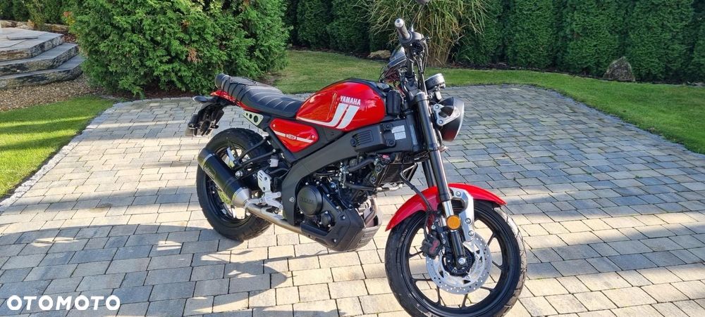 Yamaha XSR - 2