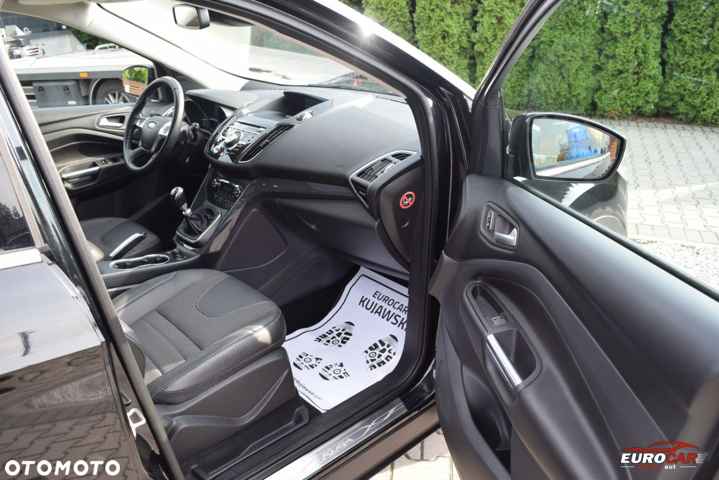 Ford Kuga 2.0 TDCi 2x4 Titanium - 15