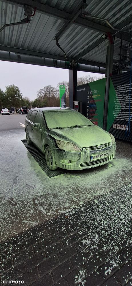 Ford Focus 1.6 TDCi Sport - 17