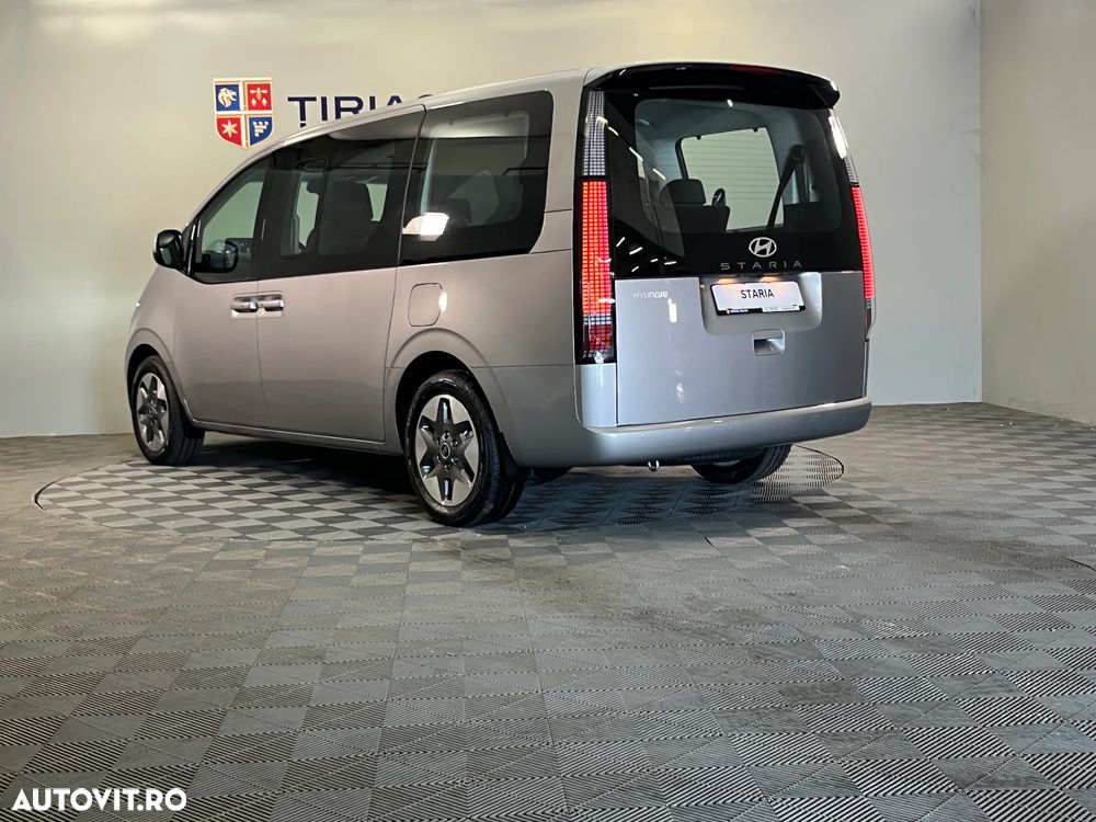 Hyundai Staria 1.6I 215CP 6AT 9 locuri HEV Premium - 4