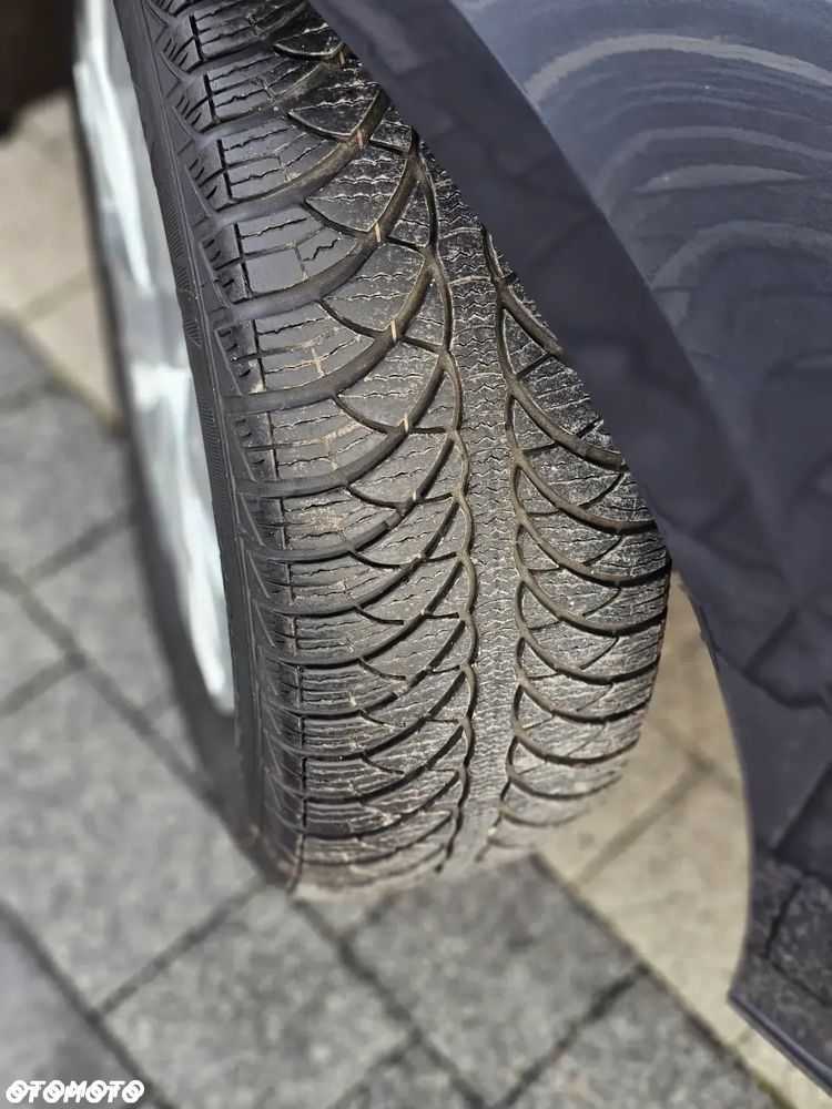 Renault Megane 1.3 TCe FAP Intens - 24