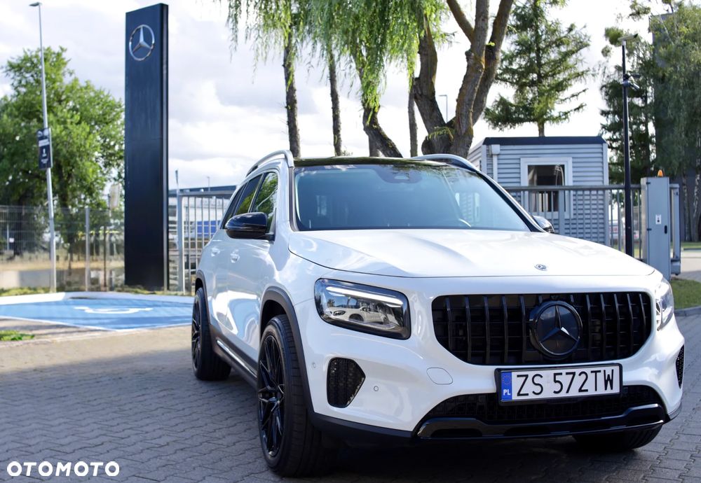 Mercedes-Benz GLB 200 7G-DCT - 1