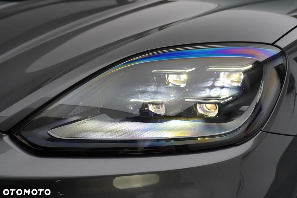 Porsche Cayenne - 9