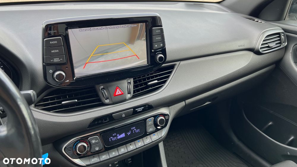 Hyundai i30 1.4 T-GDI Comfort DCT - 6